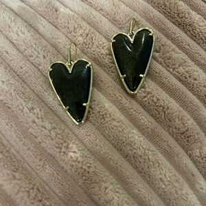 Kendra Scott Ansley Black/Gold Heart Earings